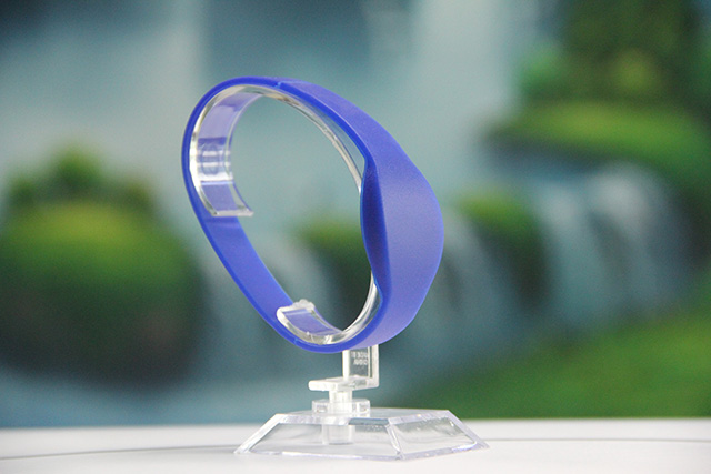 飛利浦CPU卡可以兼容M1系列芯片卡,安全性更高 飛利浦CPU卡可以兼容M1系列芯片卡,安全性更高